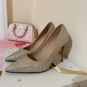 Elegant Gold Stiletto Heels